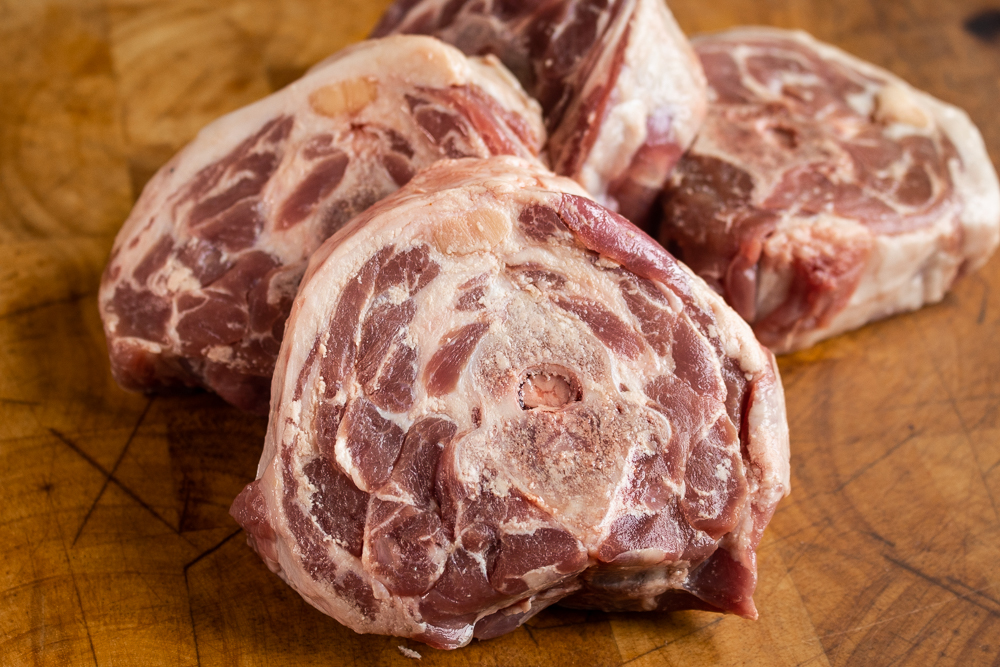 sliced lamb neck steaks